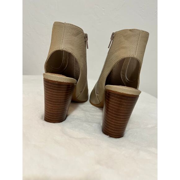 Steve Madden Peep Toe Booties Beige Leather – 7.5 - Picture 5 of 8